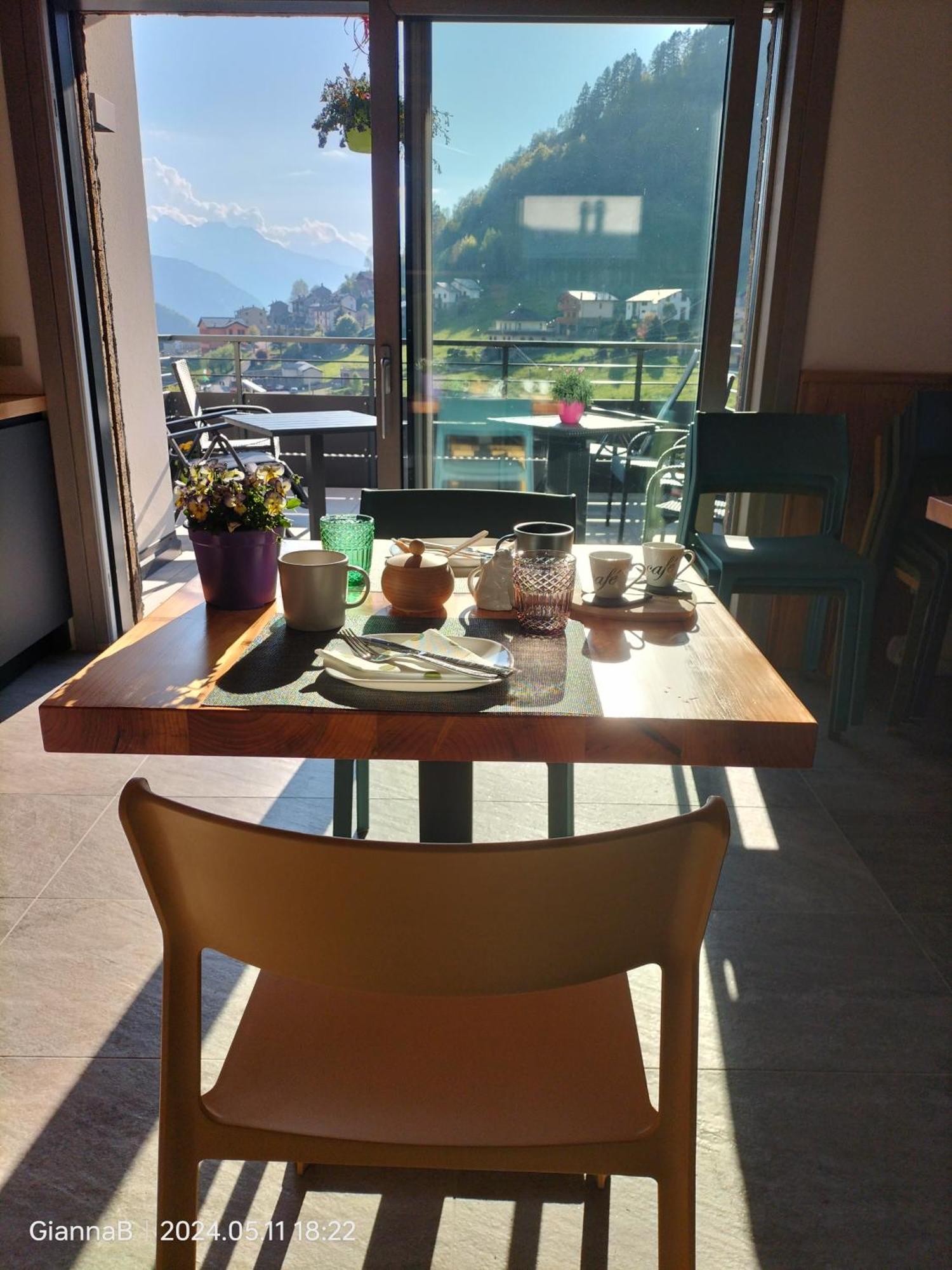 Beb Aria Di Montagna Bed & Breakfast Forcola Exterior foto